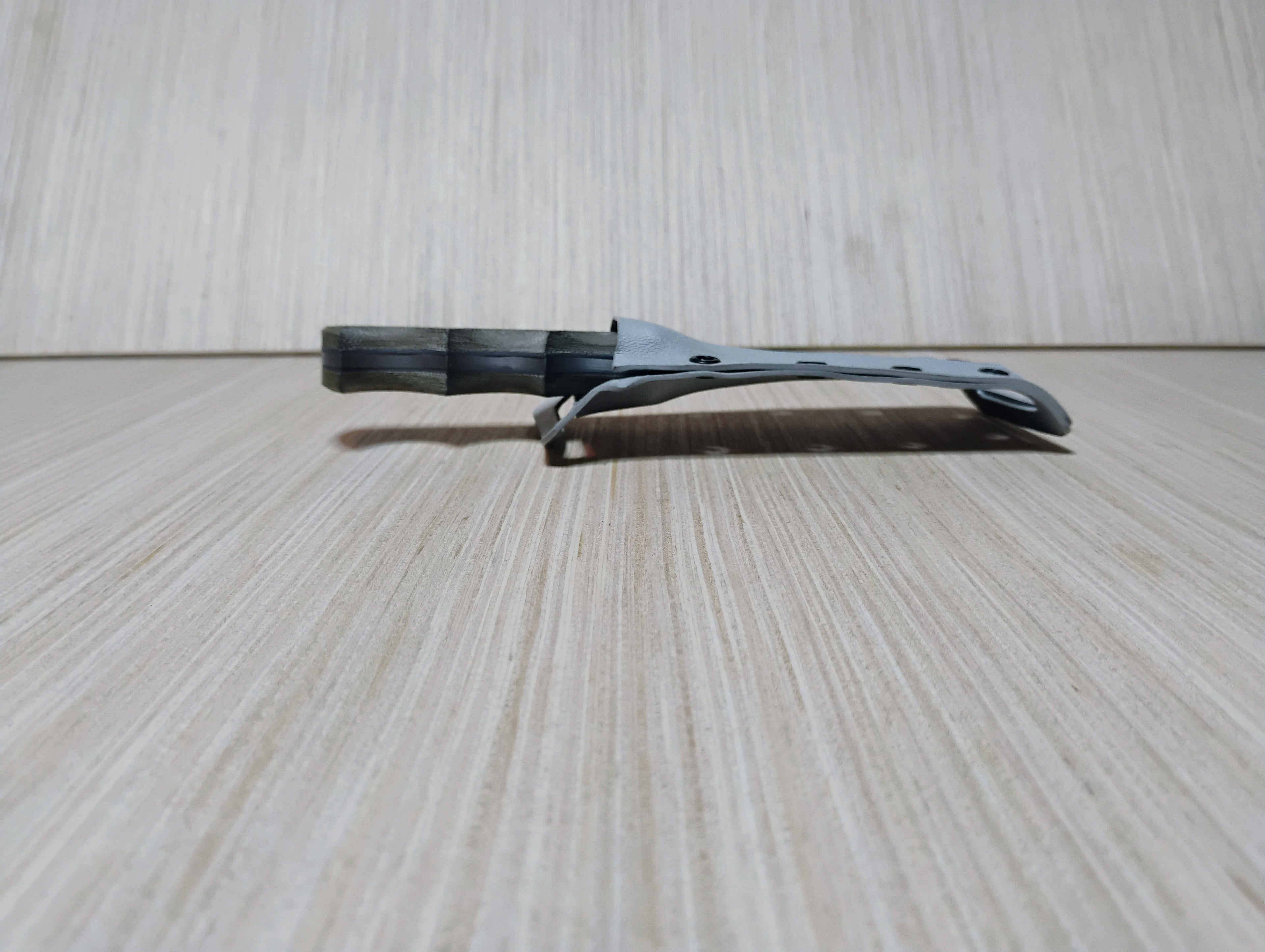 Coon Dog (3 &1/4") 3 Finger EDC