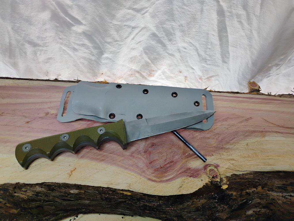 Coon Dog 4 & 1/2" Field/Survival Knife