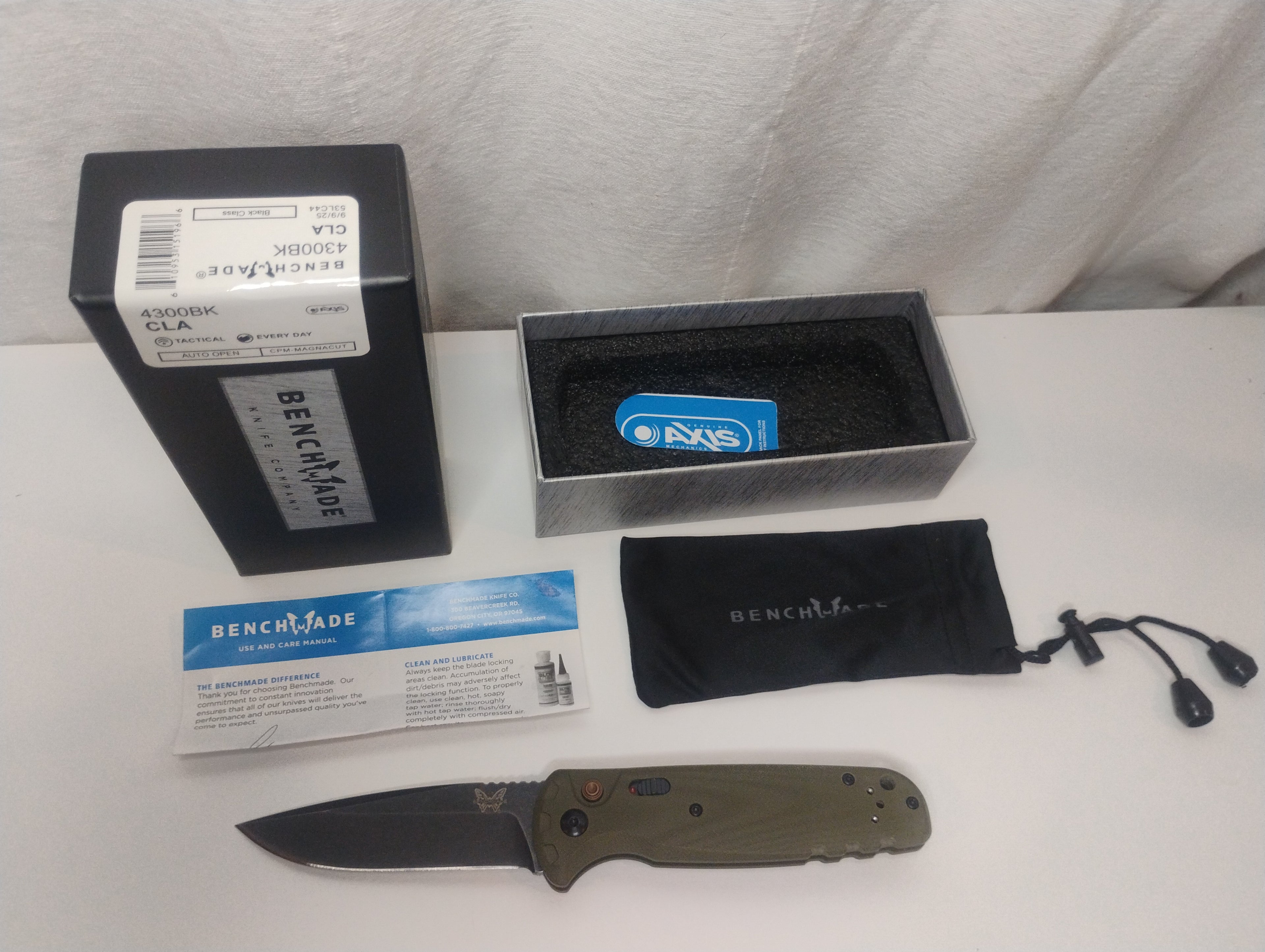 Unused Benchmade 4300BK-02 CLA Auto, Magnacut DLC Blade
