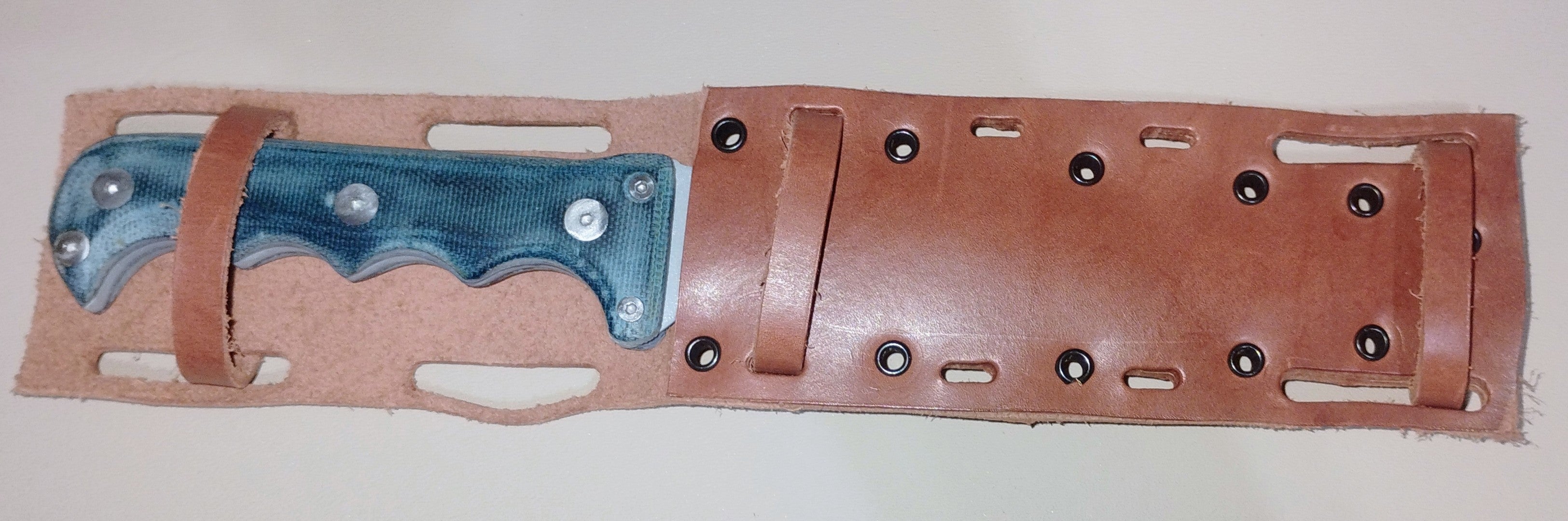Coon Dog 5 & 1/2" Field Knife